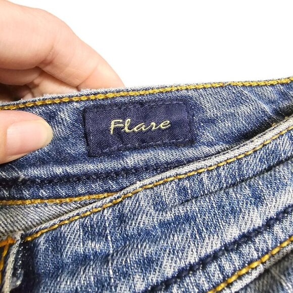 Seven7 Mid-Rise Flare Leg Jeans Sz 30 - Picture 8 of 10